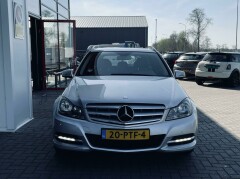 Mercedes-Benz-C-Klasse-4